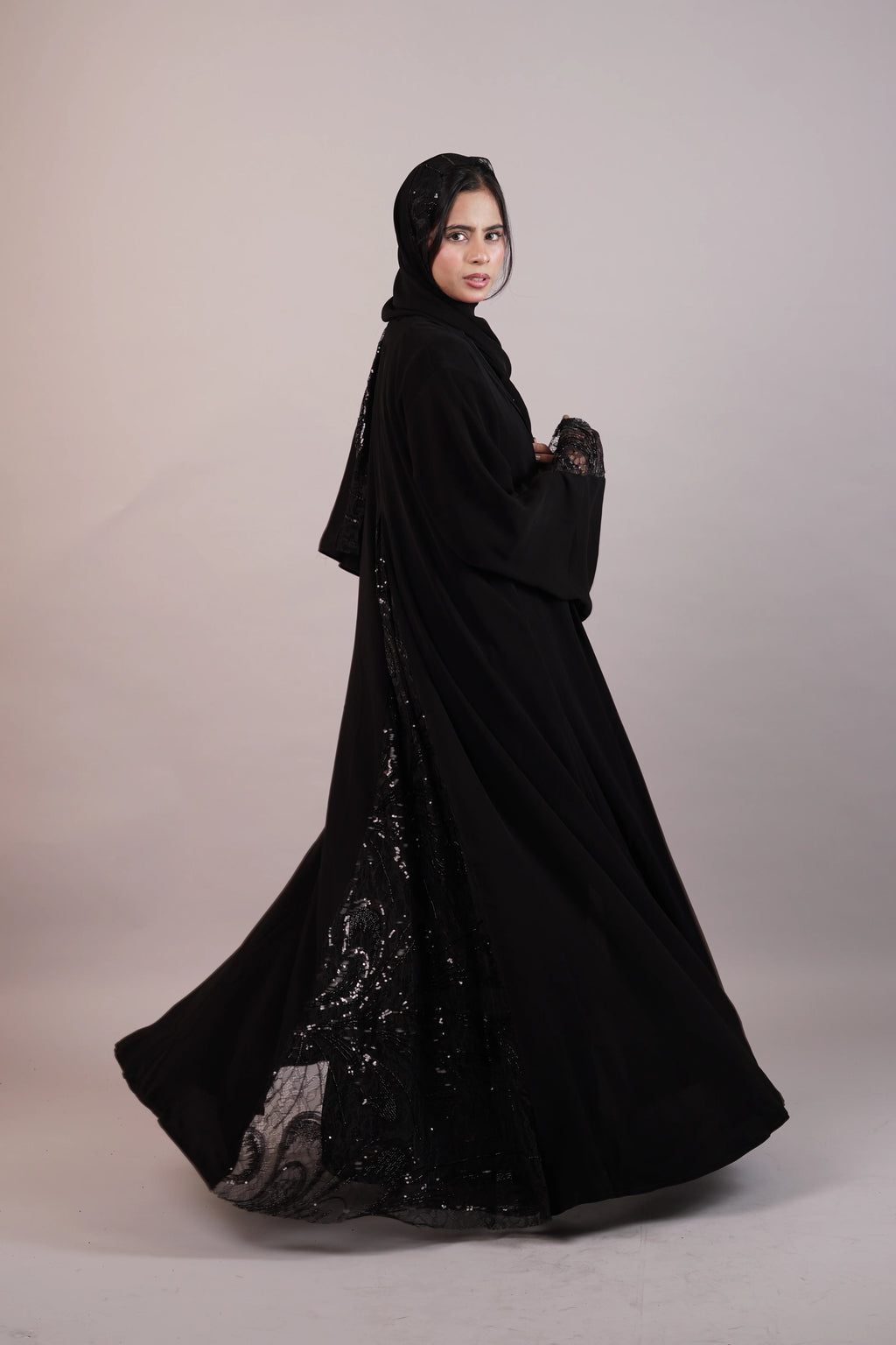Black Chantilly Lace Abaya